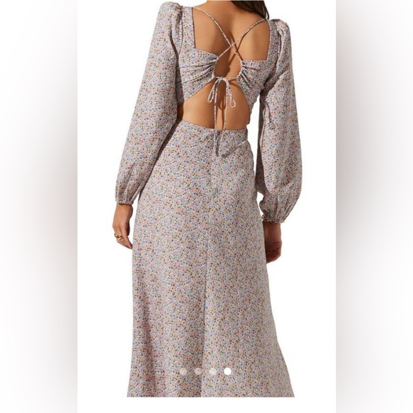 Astr Multicolor Floral Long Sleeve Dress - Picture 2 of 7